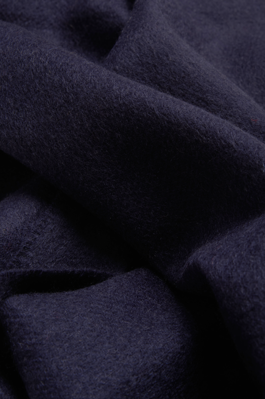 Unisex accessories scarf, 100% pure cashmere, navy, soft texture, handmade in Bavaria.