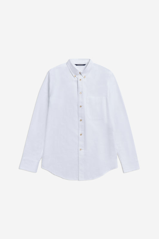 Men's long-sleeved shirt, 100% organic cotton, white, with button cuffs, pocket detail, and pearl buttons.