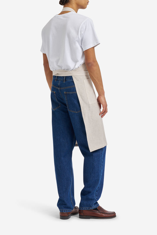 Men's accessories apron, 100% Belgian linen, flax, with three patch pockets and adjustable neck strap.