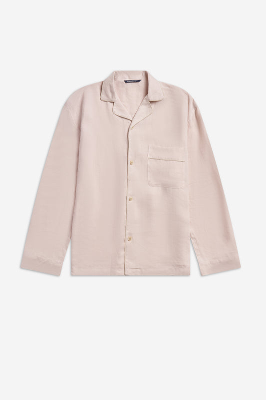 Men's long-sleeved shirt, 100% Belgian linen, apple blossom, with piped trim and chest pocket.