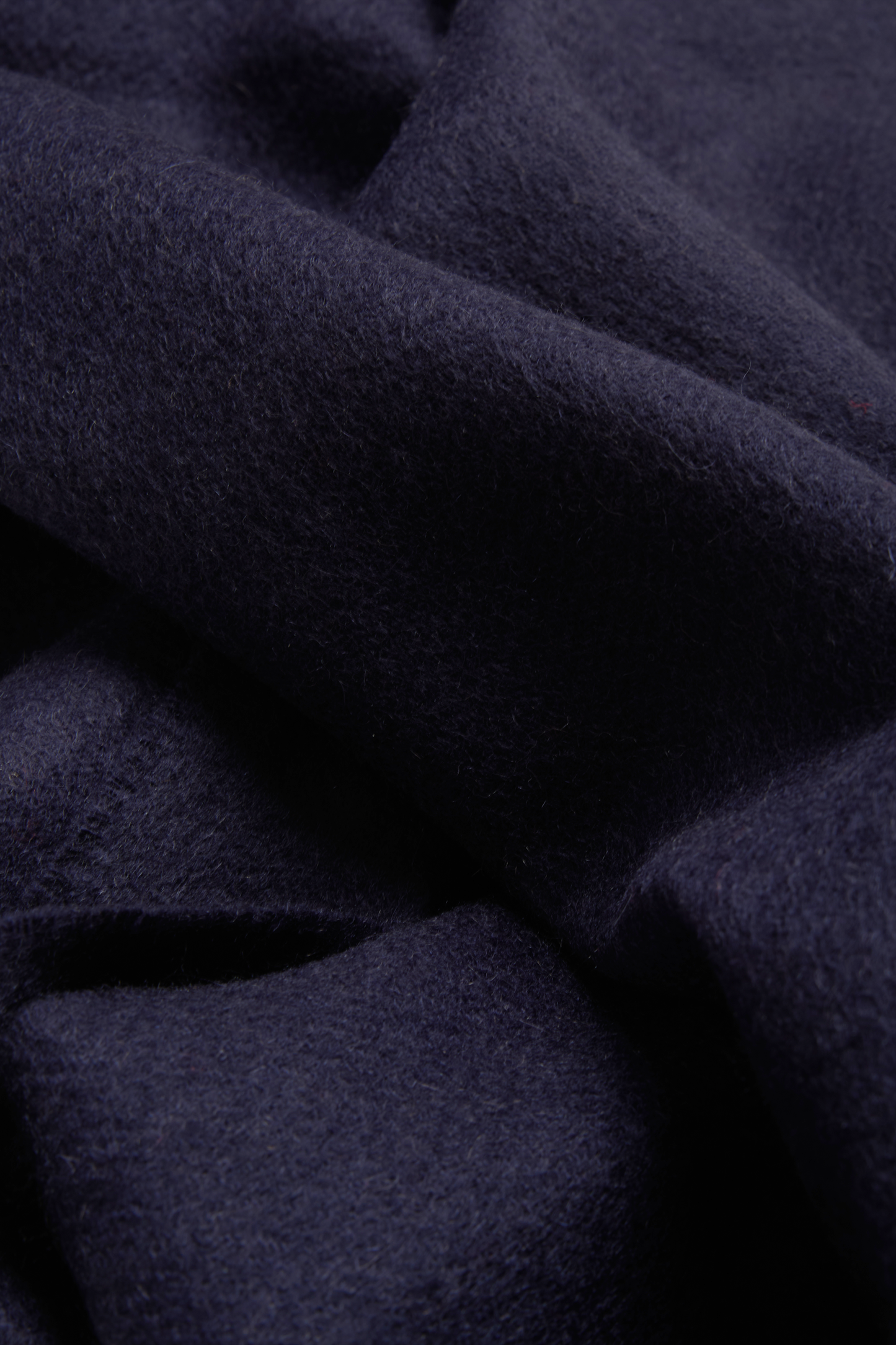 Unisex accessories scarf, 100% pure cashmere, navy, soft texture, handmade in Bavaria.