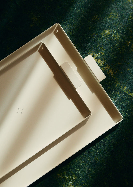 Accessories tray, small, white coated aluminum, 34x26cm, elegant, modern design.