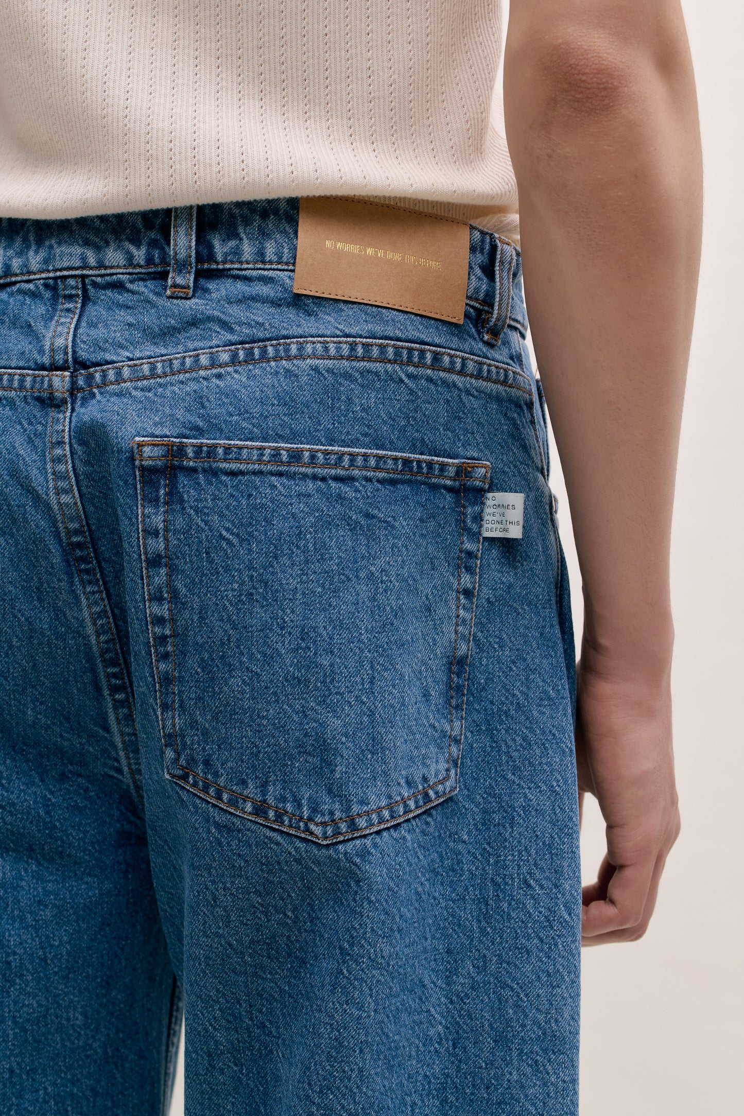 BETO WIDE JEANS