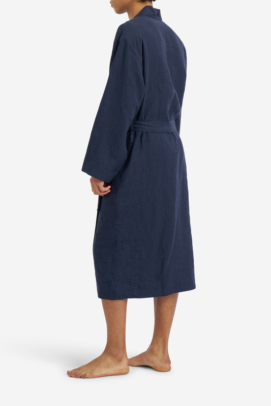 Men's outerwear bathrobe, 100% Belgian linen, navy, kimono-inspired with belt and patch pockets.