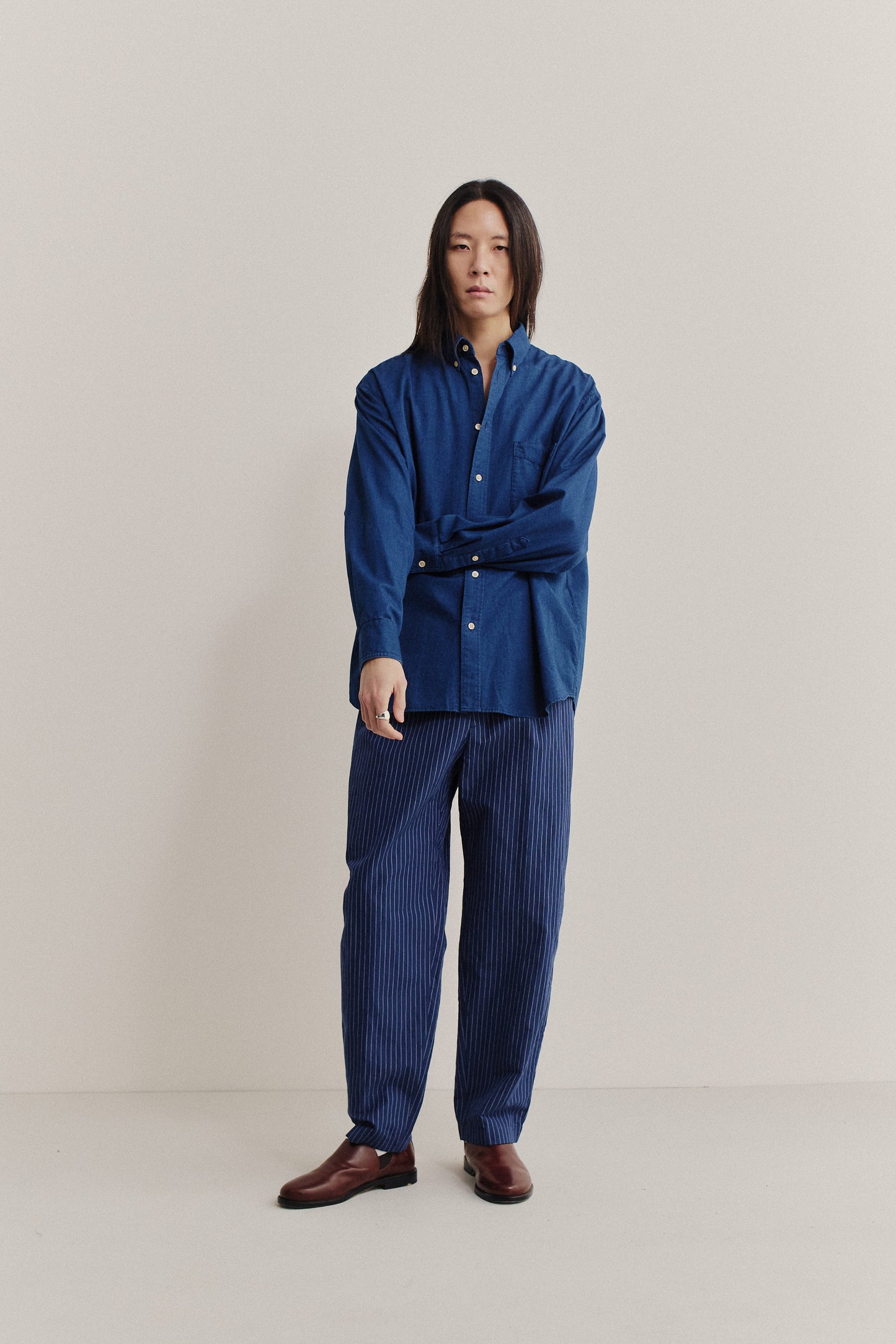 Men's long-pants, cotton-linen seersucker, navy with pinstripes, relaxed fit, cropped leg.