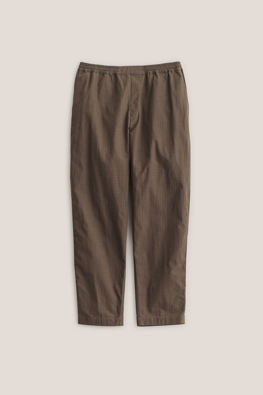 Men's long-pants, cotton blend ripstop, brown, relaxed fit, elasticated waist, cropped leg.