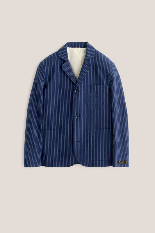 Men's tailoring blazer, cotton-linen seersucker, ocean stripe, with patch pockets and rounded lapel.