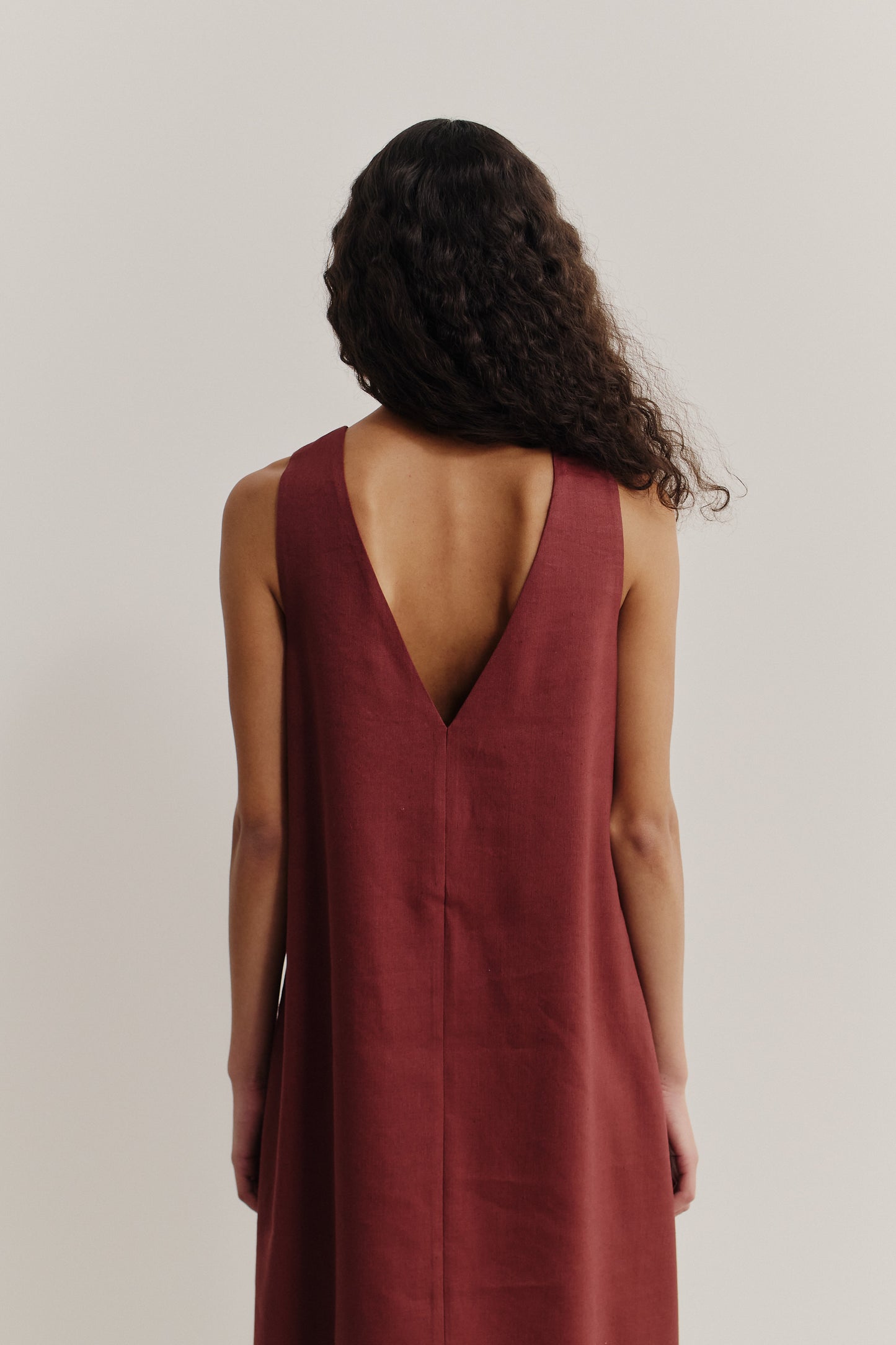 Women's dress, Diani, linen-wool-mohair blend, prunelle weave, deep V-neck back, terracotta.