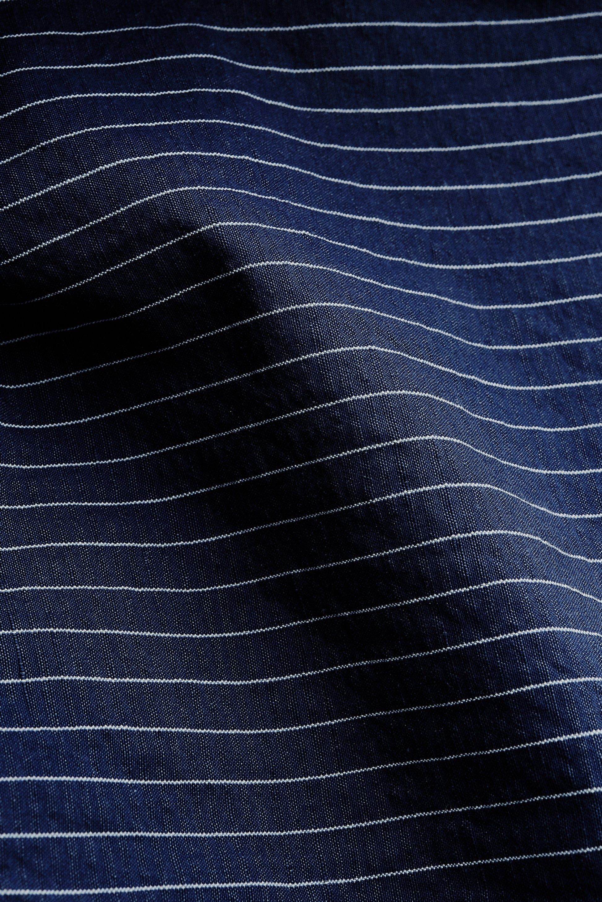 Men's outerwear jacket, cotton-linen seersucker with fine pinstripes, navy.
