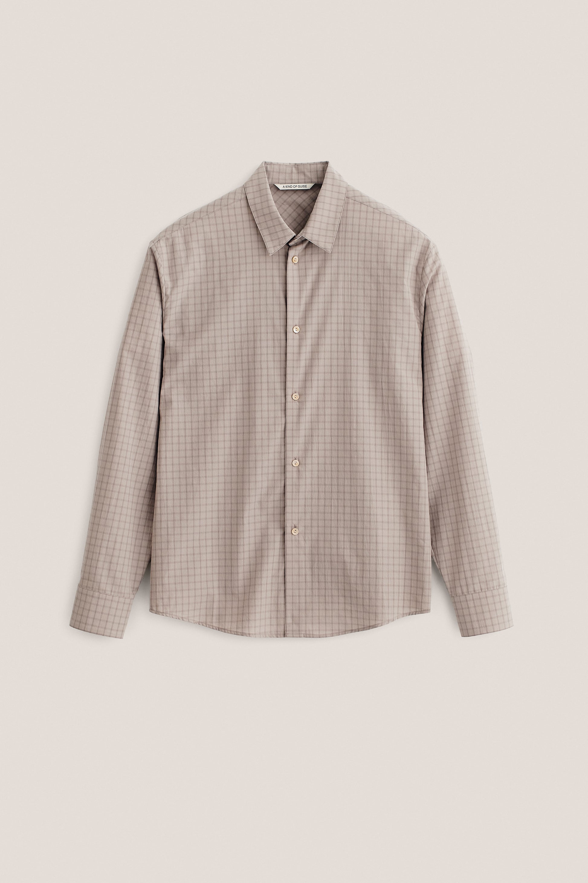 Men's long-sleeved shirt, 100% organic cotton, light grey squared check pattern, mother-of-pearl buttons.