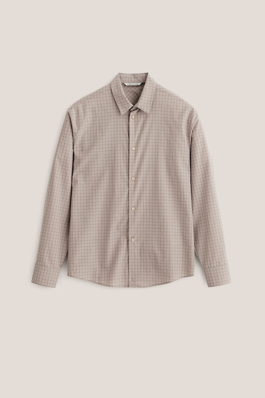 Men's long-sleeved shirt, 100% organic cotton, light grey squared check pattern, mother-of-pearl buttons.