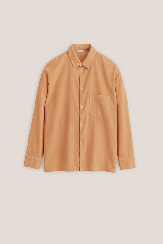 Men's long-sleeved shirt, 100% cotton light corduroy, garment washed, orange, with front pocket.