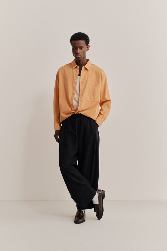 Men's long-sleeved shirt, 100% cotton light corduroy, garment-washed orange, oversized fit.