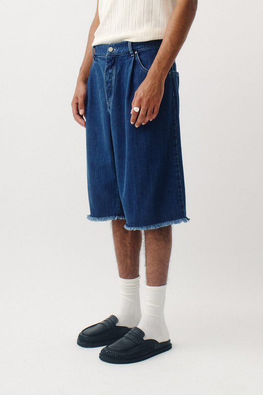 Duma Pleated Shorts Bleached Denim