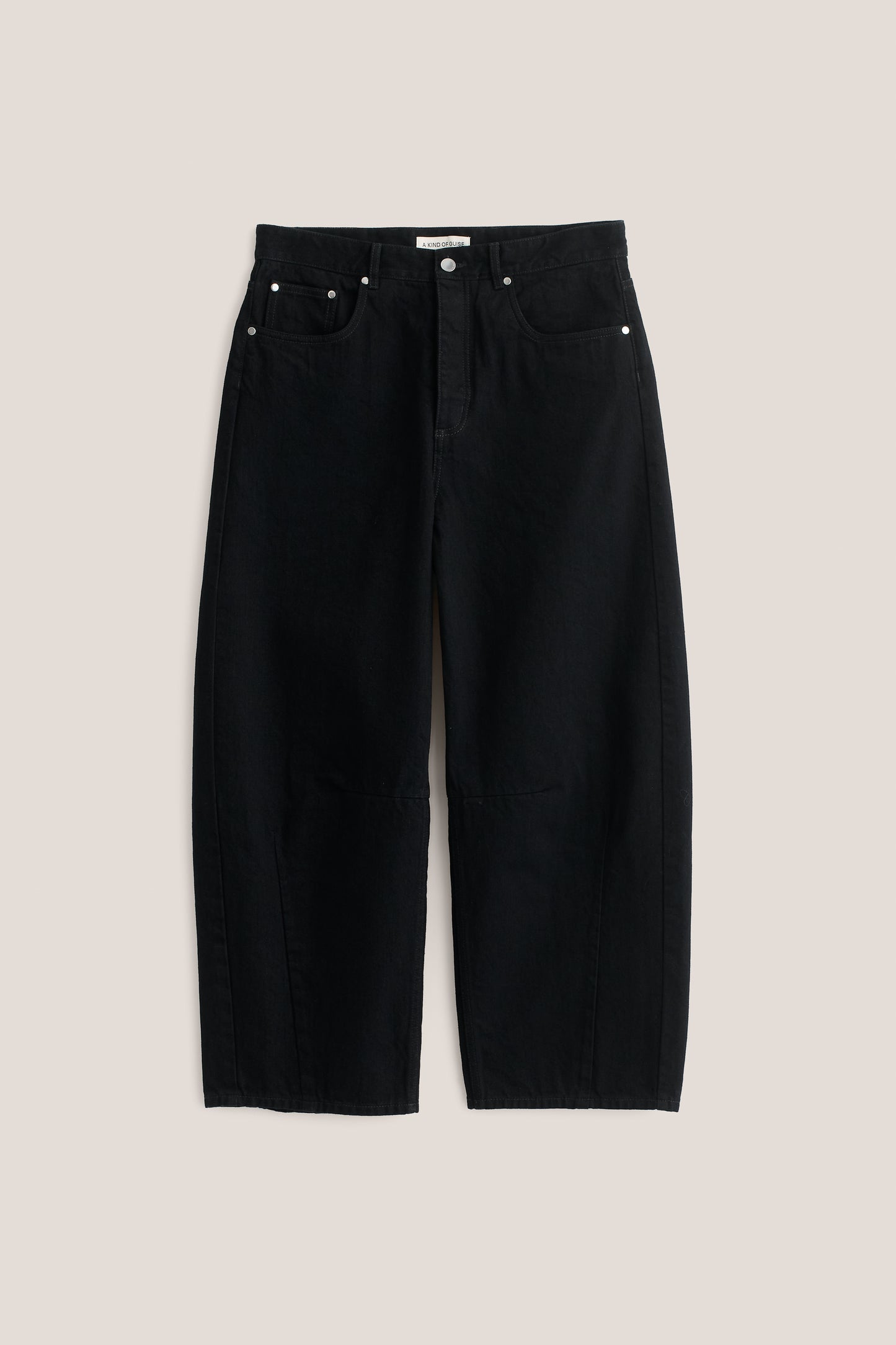 Men's pants, long-pants, cotton selvedge denim, black, wide cropped tapered leg, 5-pocket.