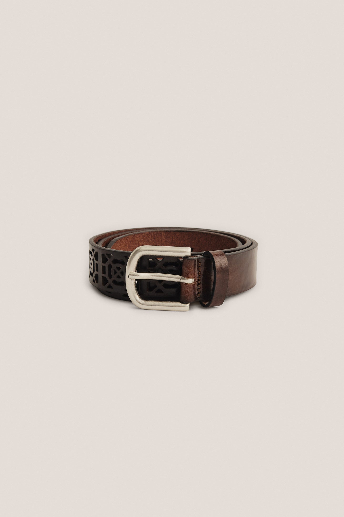 Women's accessories belt, calf leather, mahogany, with graphical cut-out and antique silver pin buckle.