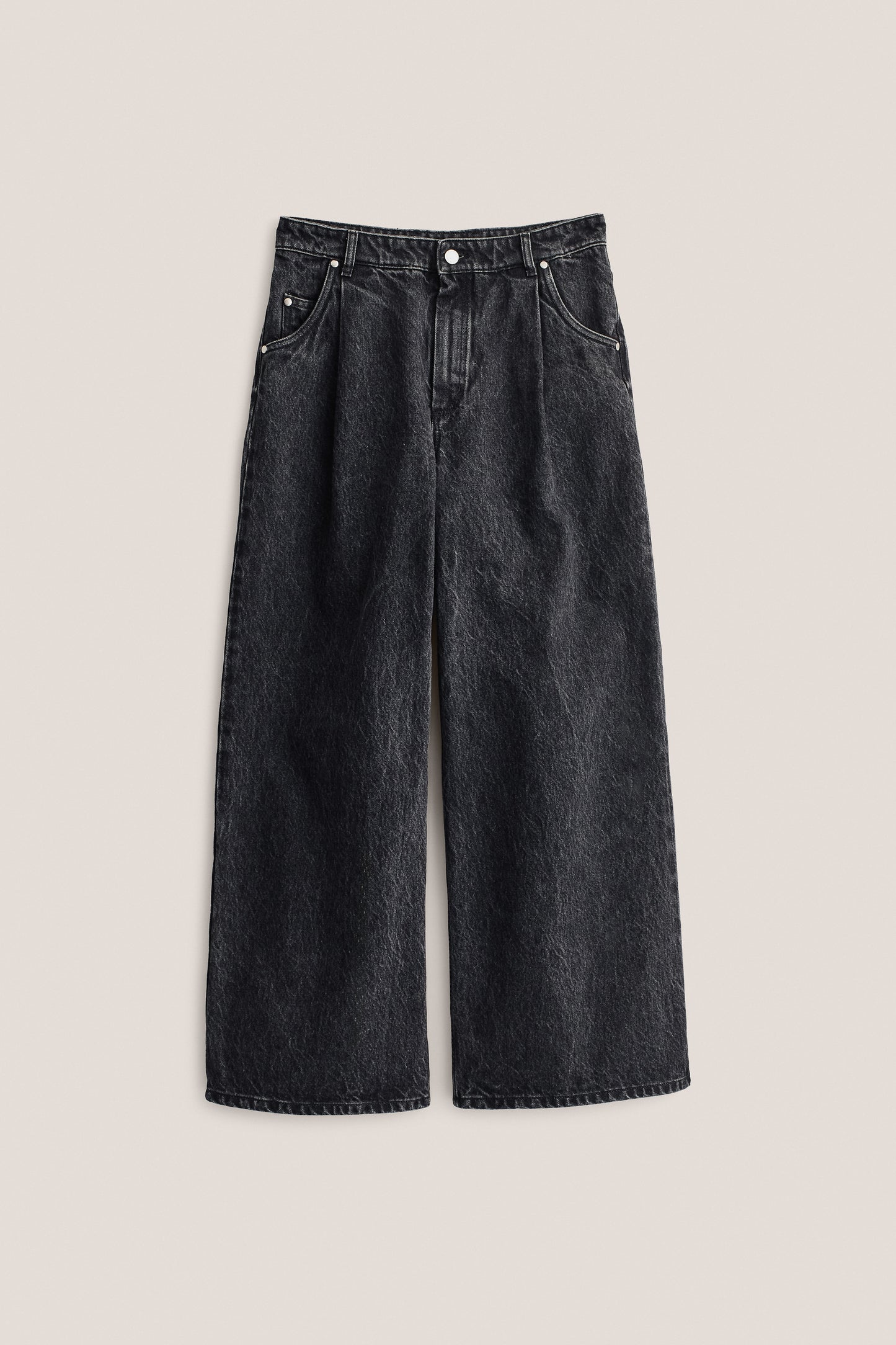Women's pants, long-pants, organic cotton, stone washed, dark grey pleated denim with wide leg.