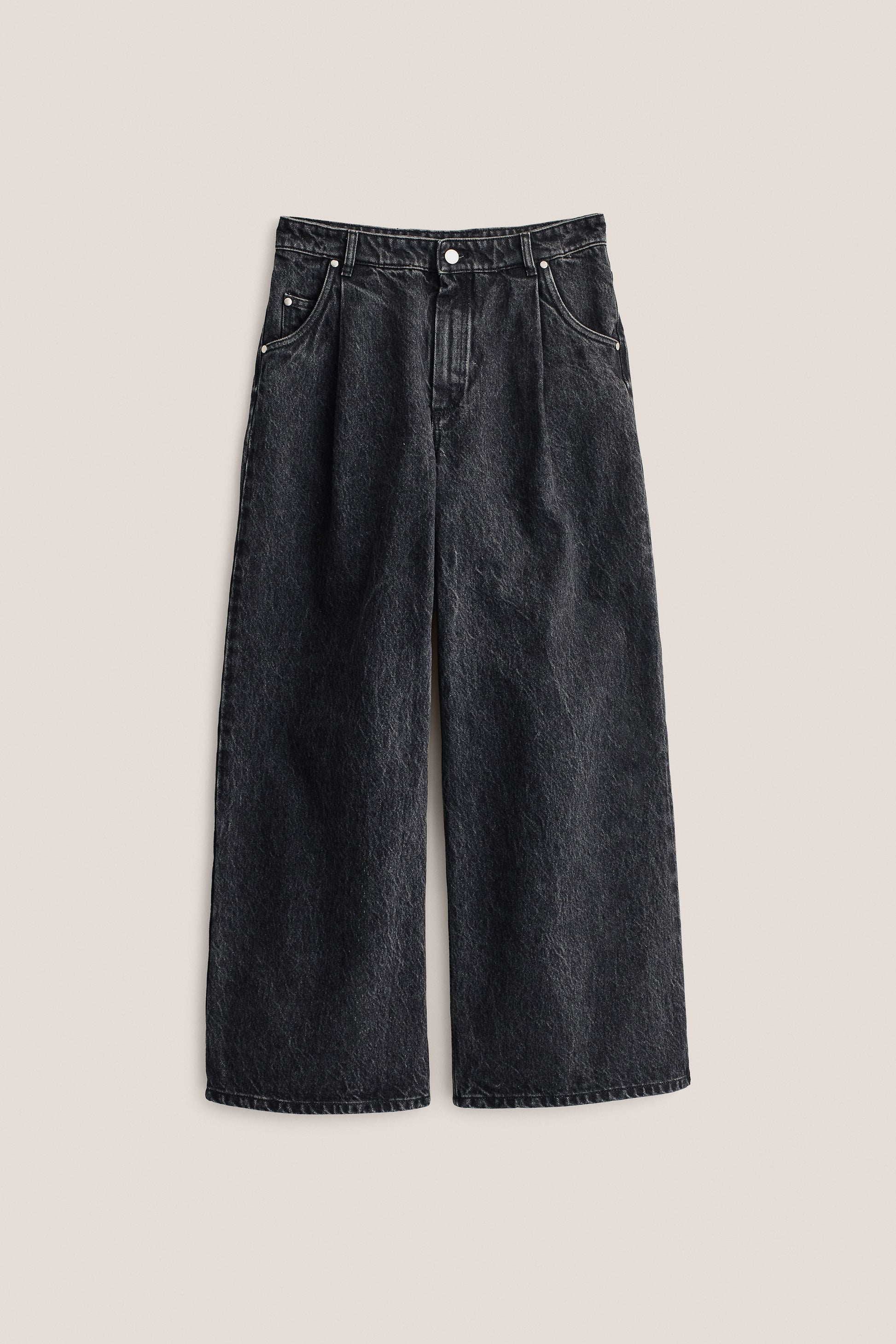 Women's pants, long-pants, organic cotton, stone washed, dark grey pleated denim with wide leg.