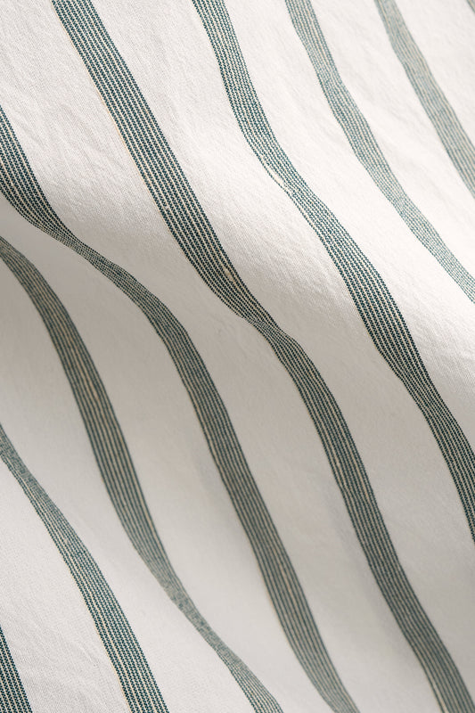 Men's short-sleeved shirt, cotton-silk-linen blend, washed finish, white with fine green stripes.