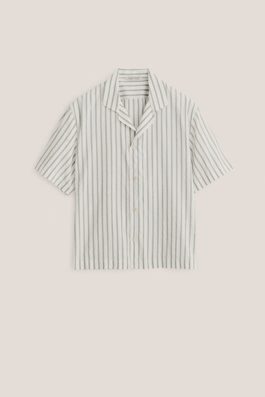 Men's short-sleeved shirt, cotton-silk-linen blend, washed finish, white with subtle green stripes.