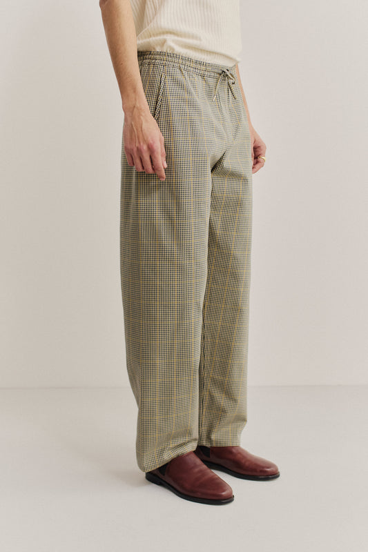 Men's long-pants, cotton houndstooth, beige with navy/green/yellow plaid, elastic waist.