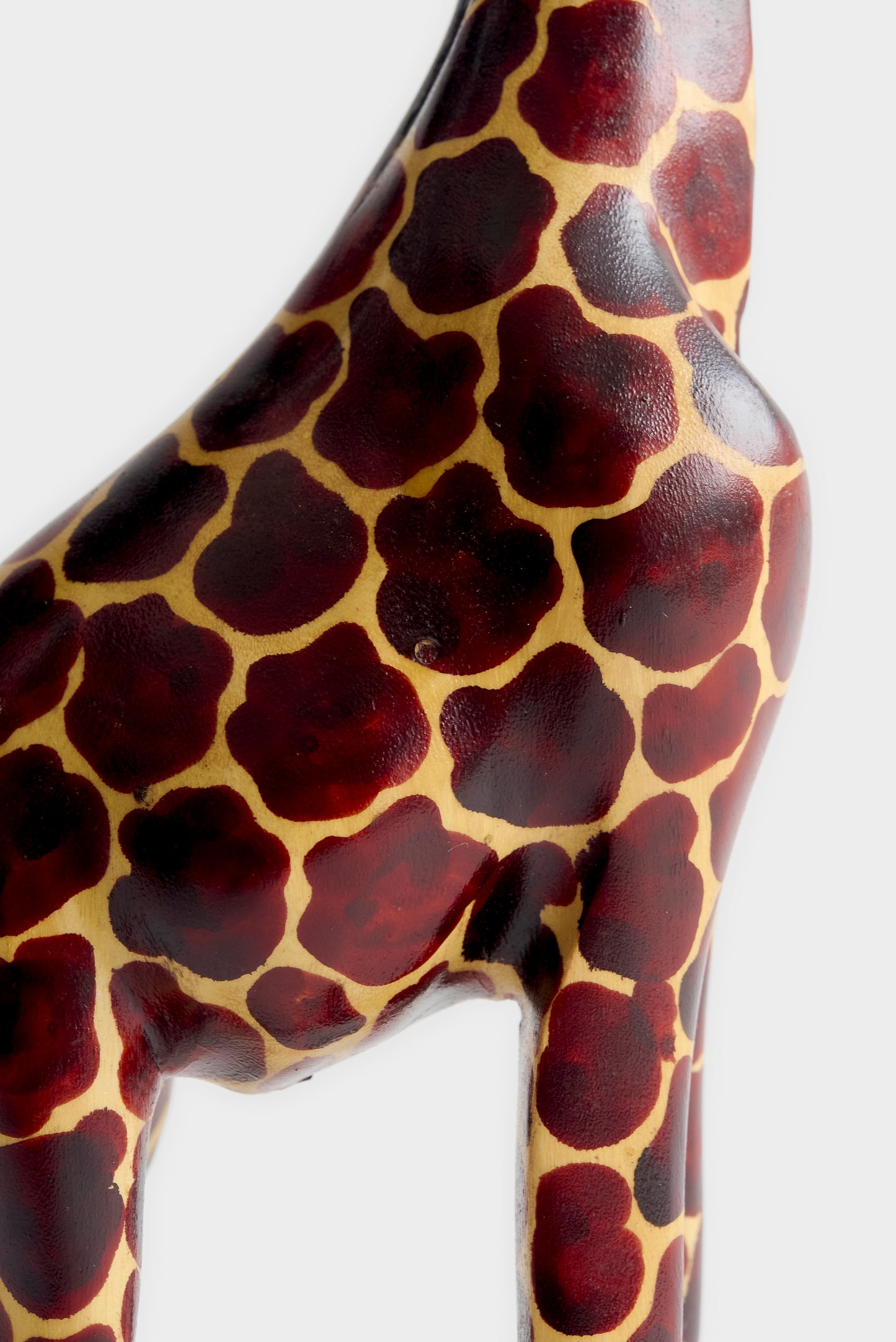 WOODCARVED GIRAFFE