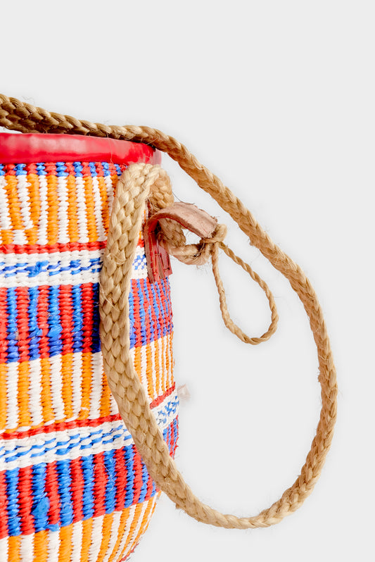 WOVEN BASKET BAG