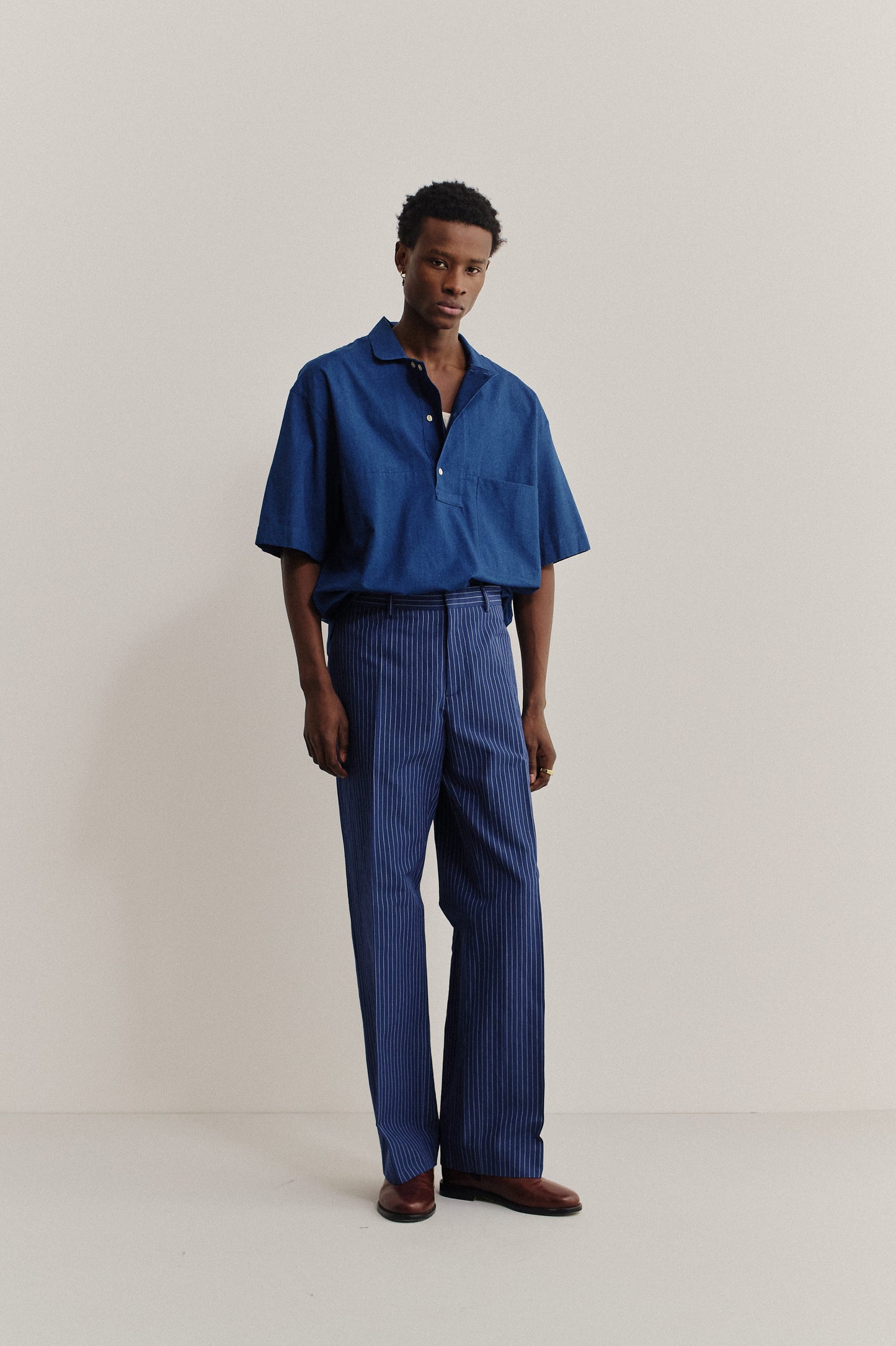 Men's long-pants, cotton-linen seersucker, pinstriped navy.