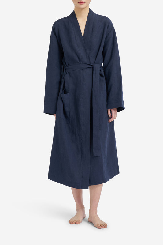Women's outerwear bathrobe, 100% Belgian linen, navy, kimono-inspired, with belt and patch pockets.