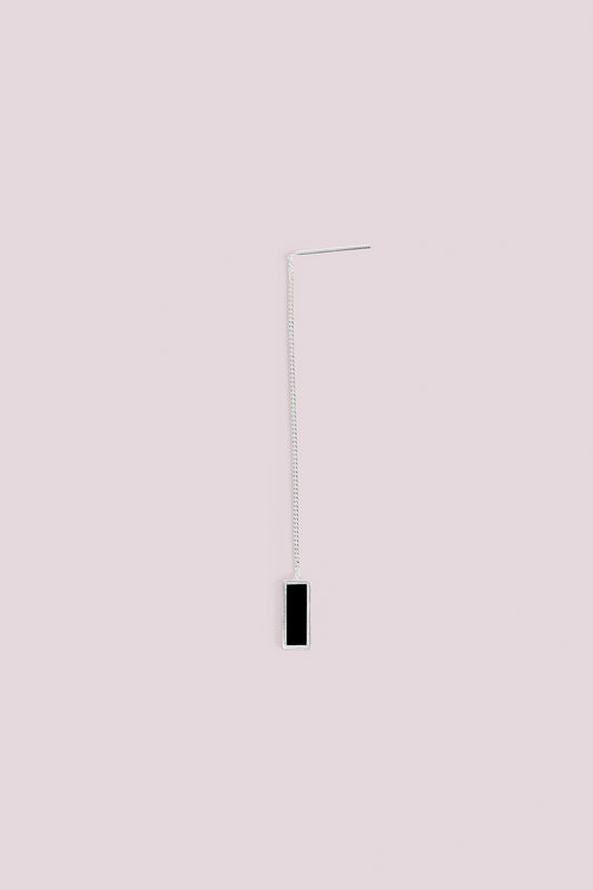 BAR CHAIN EARRING