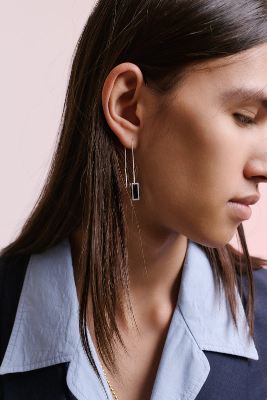 BAR CHAIN EARRING