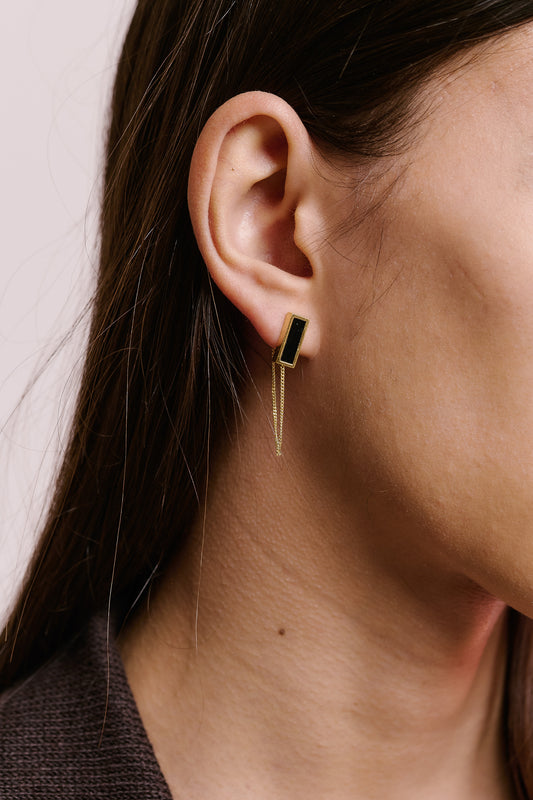 BAR CHAIN STUD
