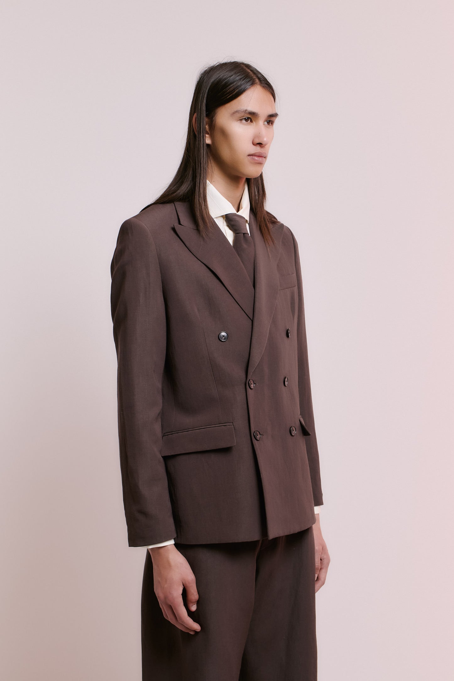 DOUBLE BREASTED PEAK BLAZER