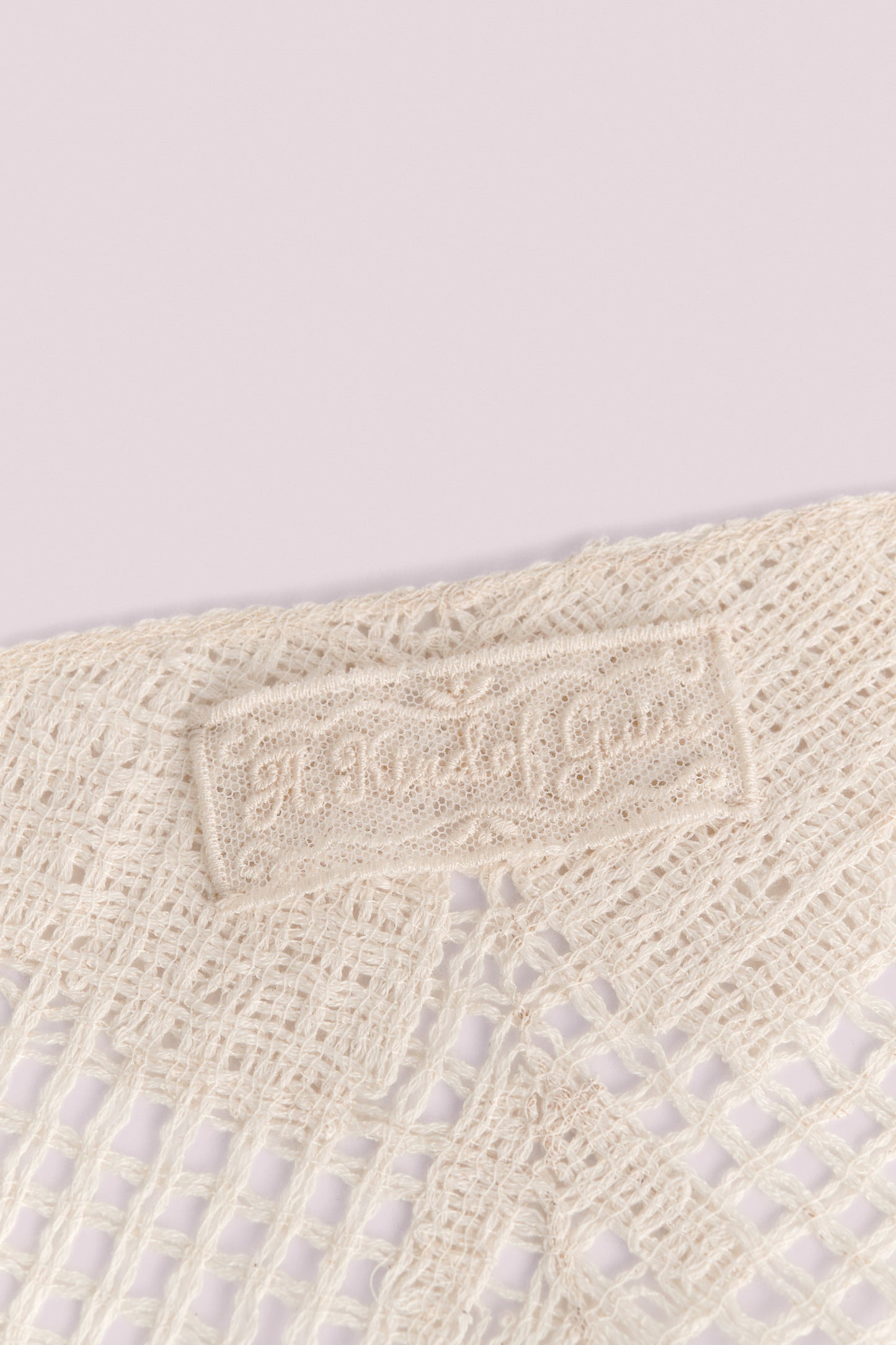 TRIANGLE LACE SCARF